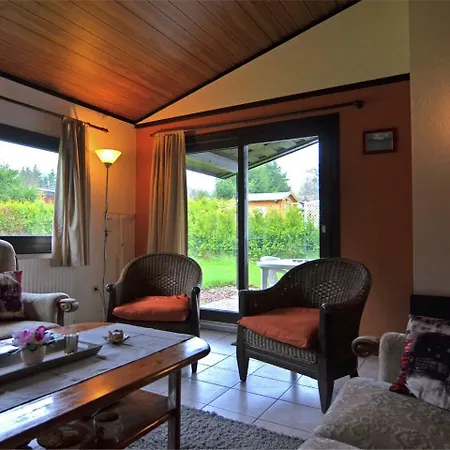 Cosy In Usseln With Terrace * Виллинген